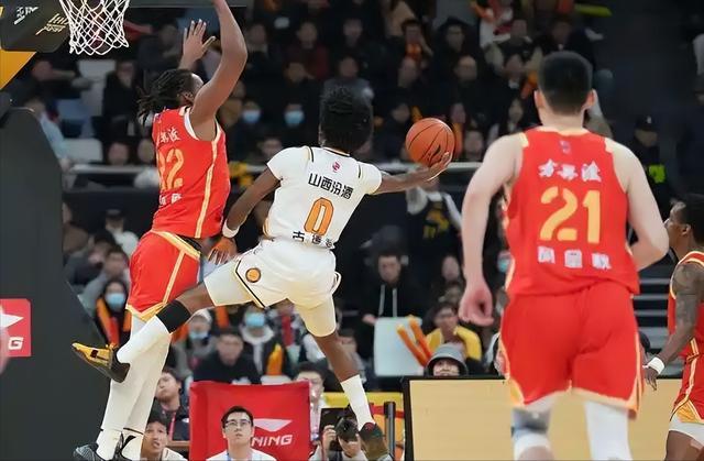 92-90绝杀！广厦主场爆冷输山西，孙铭徽缺阵成关键？